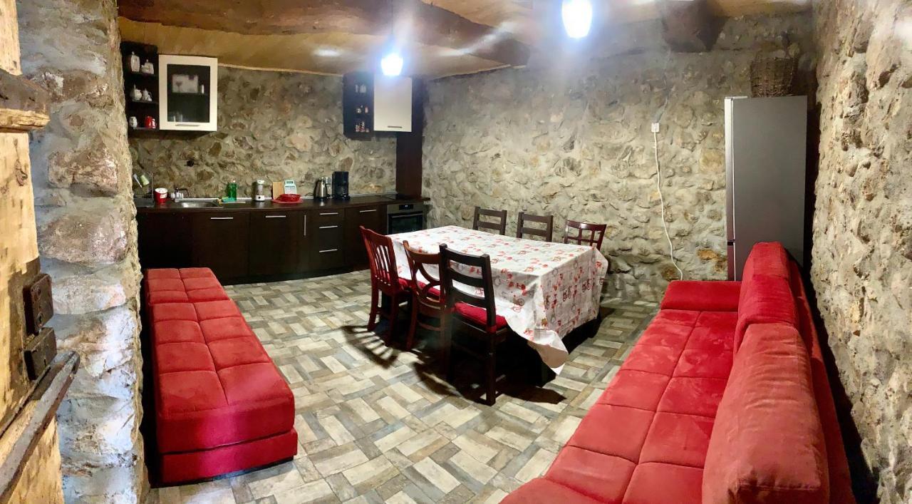 Цяла Ваканционна Къща- Florina Houses 호텔 Goranovtsi 외부 사진